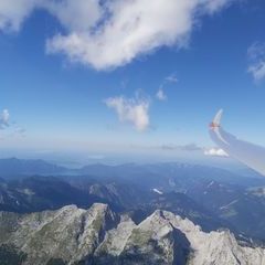 Flugwegposition um 14:36:34: Aufgenommen in der Nähe von Gemeinde Scharnitz, 6108, Österreich in 3287 Meter